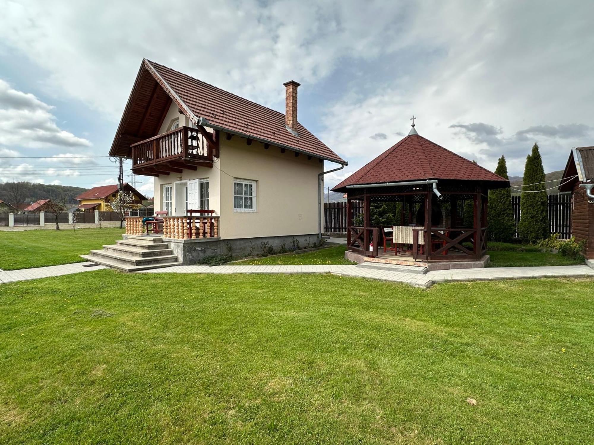 Villa Casuta -Maria-Kishaz Sovata Exterior foto